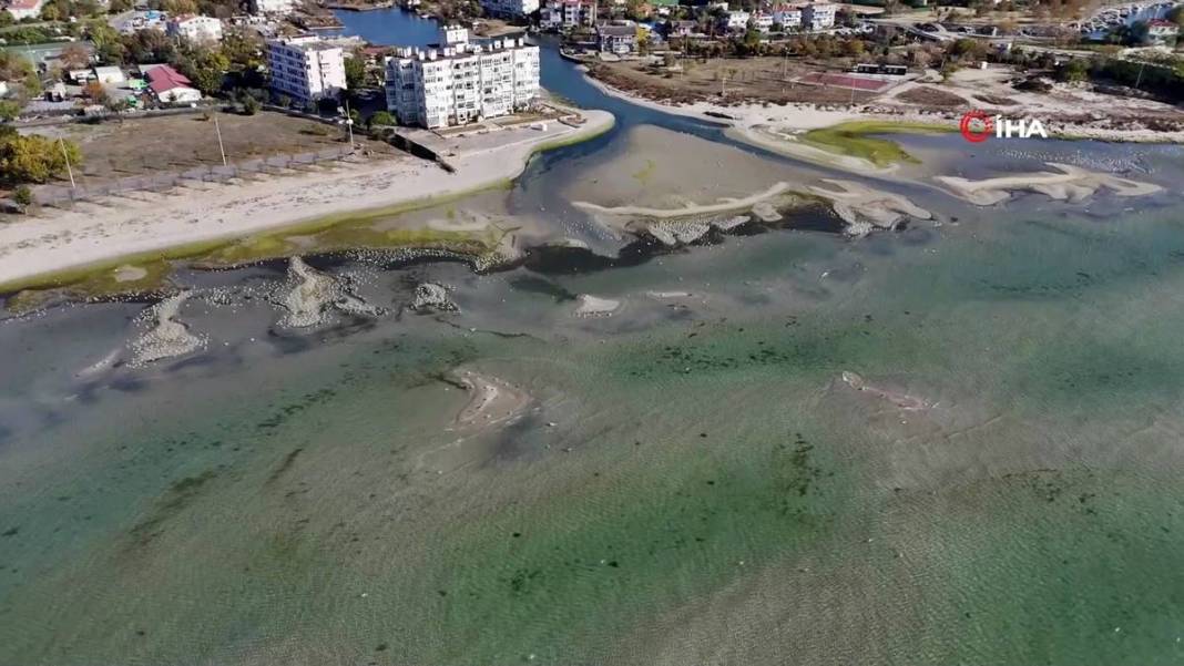 O kentte endişelendiren görüntü: Balıkçılar avlanmaya çıkamadı! Bu kadarı daha önce yaşanmadı 8